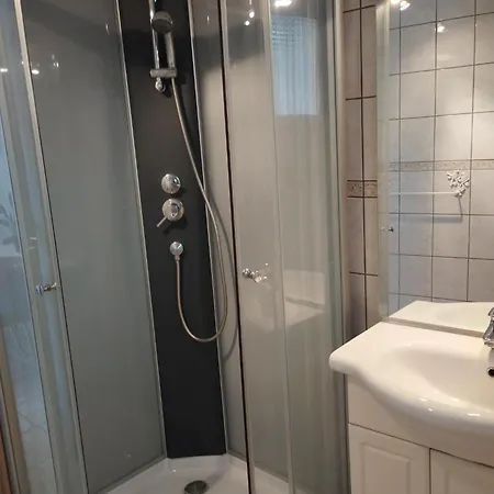 Aux Logis Du De Castillon サン・ジュリアン・デュ・ヴェルドン