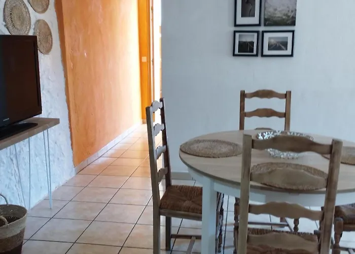 아파트 Aux Logis Du De Castillon *