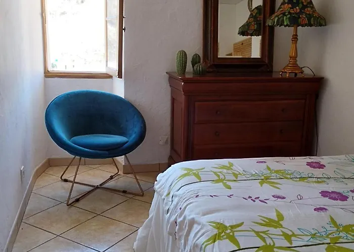 Aux Logis Du De Castillon * 생-줄리앙-두-베르동